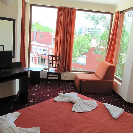 Maverick Slantchev Briag