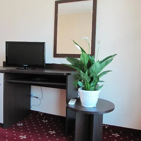 Maverick Hotel