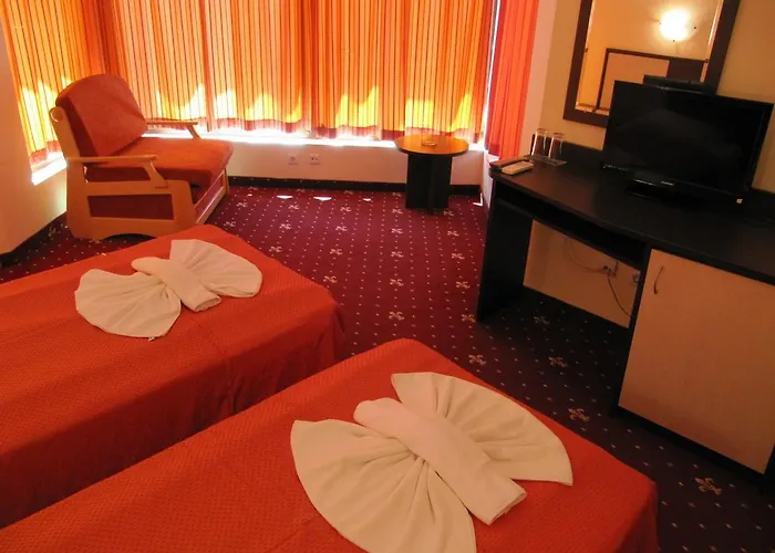 Otel Maverick 3*