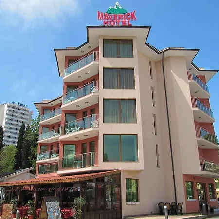 Hotel Maverick