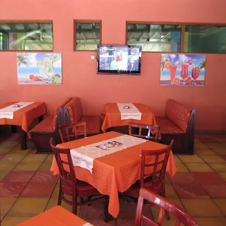 Maverick Σάνι Μπιτς