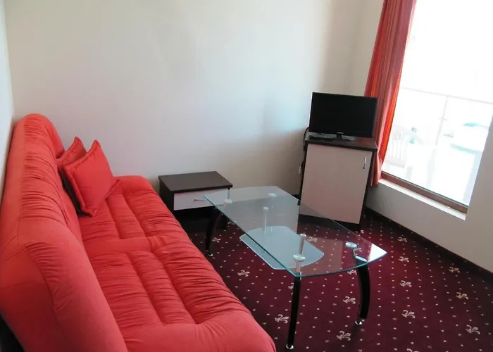 Maverick 3* סאני ביץ'