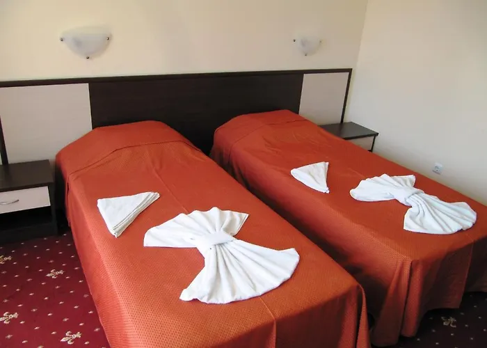 маверик Хотел